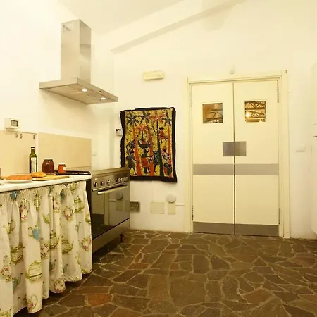Villa Donalegge Al Castellazzo Tenuta Don Ruggero Polizzi Generosa