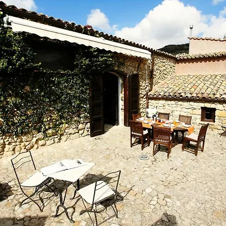 Donalegge Al Castellazzo Tenuta Don Ruggero