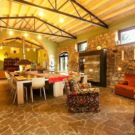 Donalegge Al Castellazzo Tenuta Don Ruggero Villa *